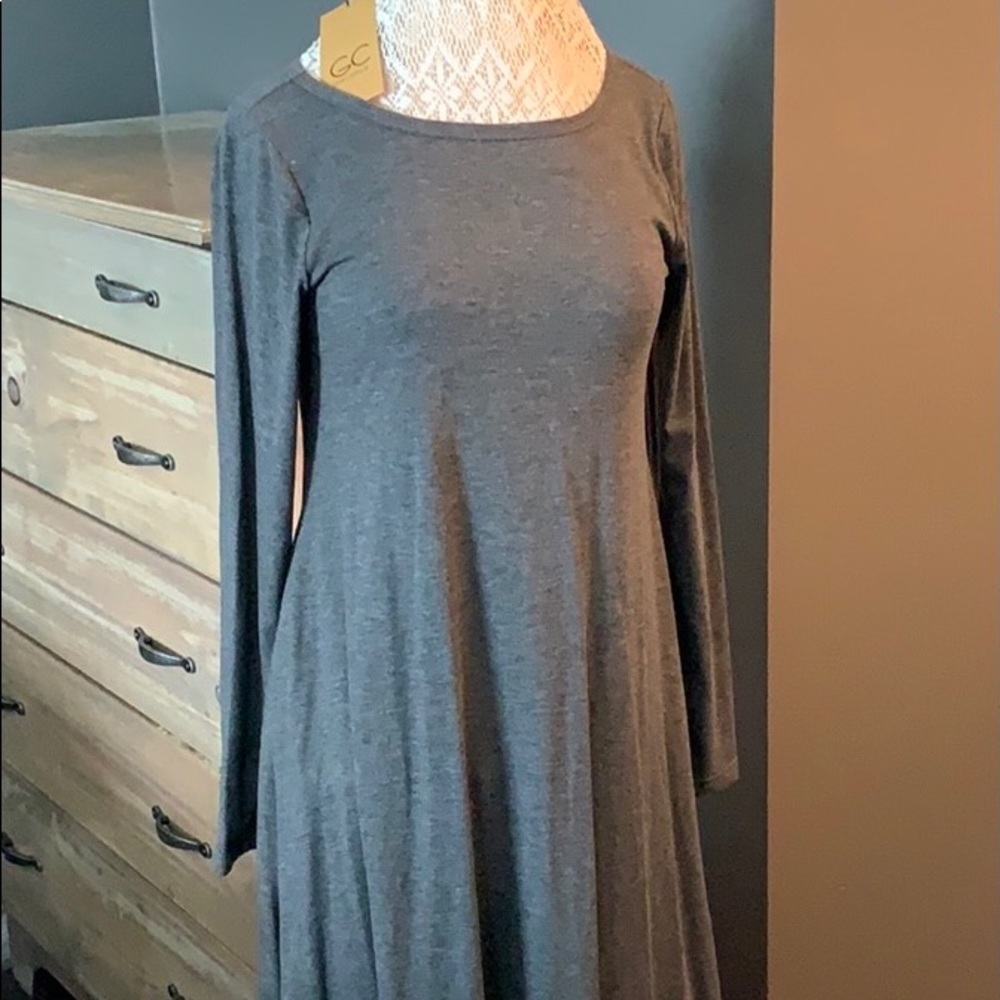 NWT Gray Long Sleeved Dress